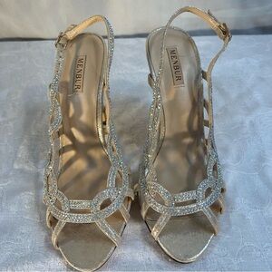 Menbur Sandals Gold Metallic Rhinestone Sling Back 4” Heel Cocktail Euro EUC 6.5